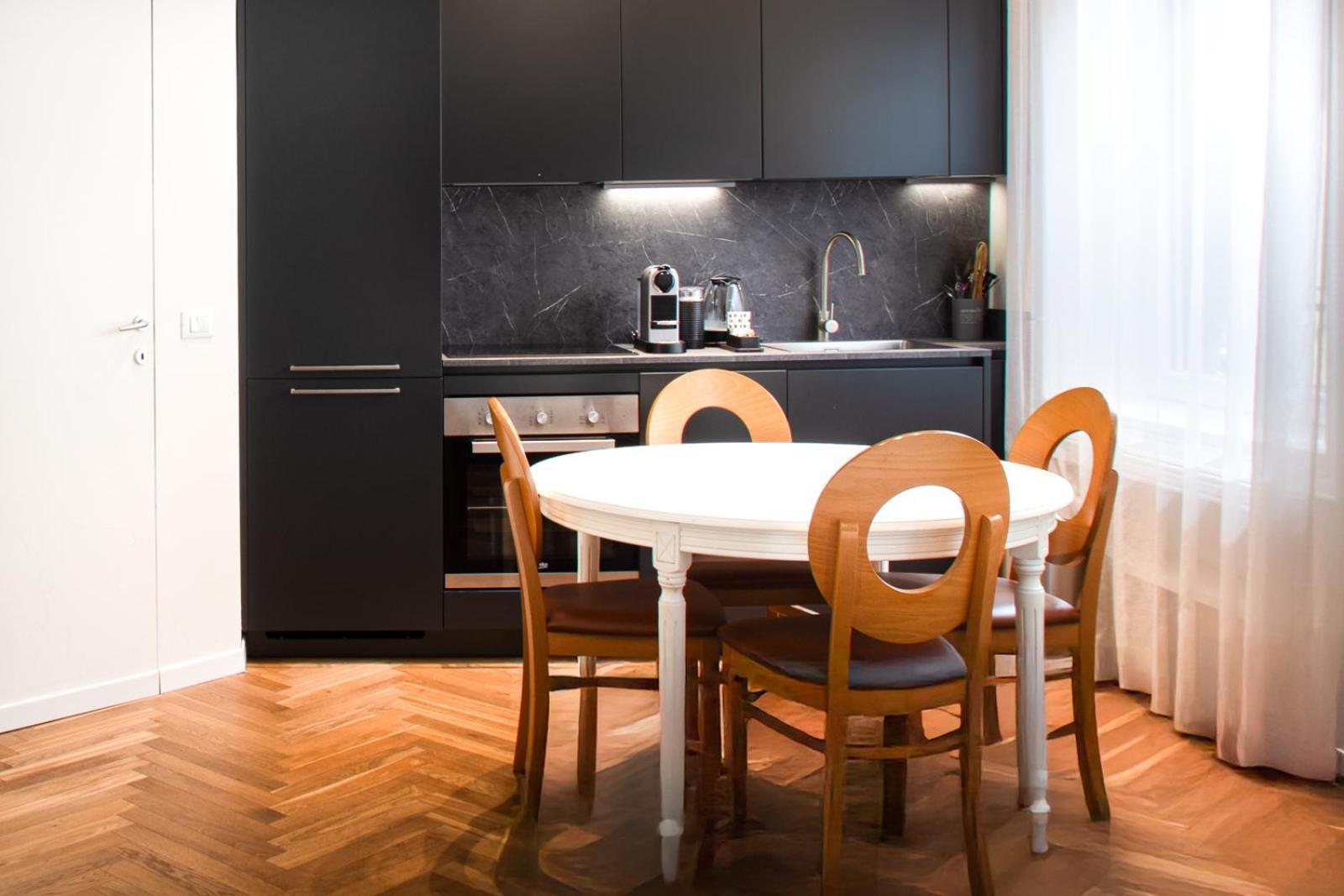 And Beauty Duomo - Pink Apartment Mailand